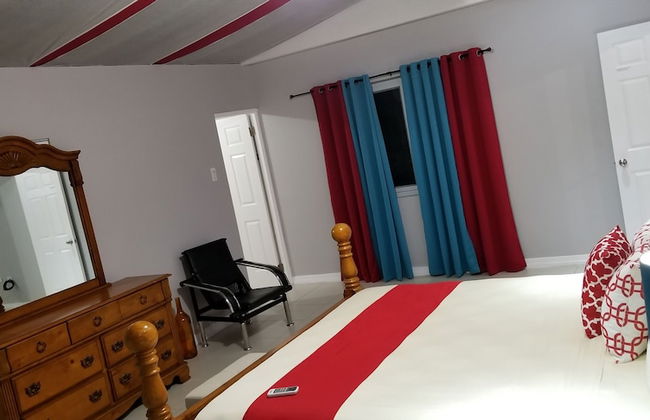 New Kingston Guest Apartment at Donhead - Photo 2