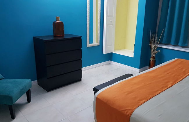 New Kingston Guest Apartment at Donhead - Photo 12