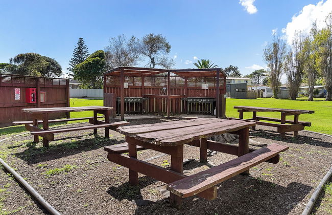 Port Waikato Holiday Park - Foto 44