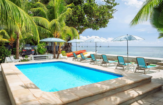 Le Nautique Luxury Beachfront Apartments - Foto 1