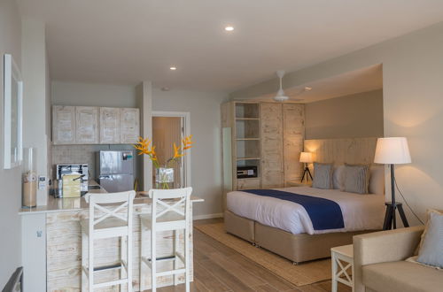 Photo 9 - Le Nautique Luxury Beachfront Apartments