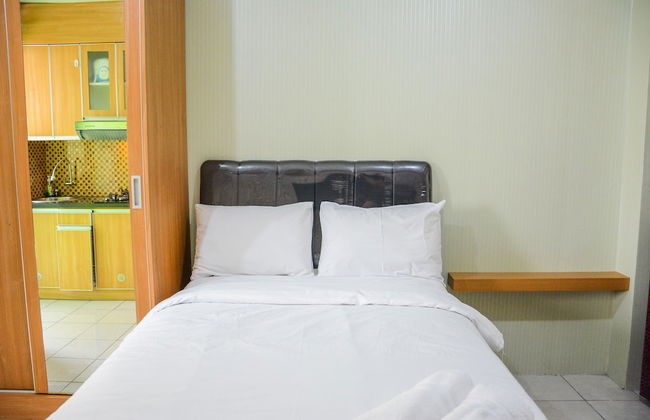 Stylish and Comfortable Studio Green Pramuka Apartment - Foto 5