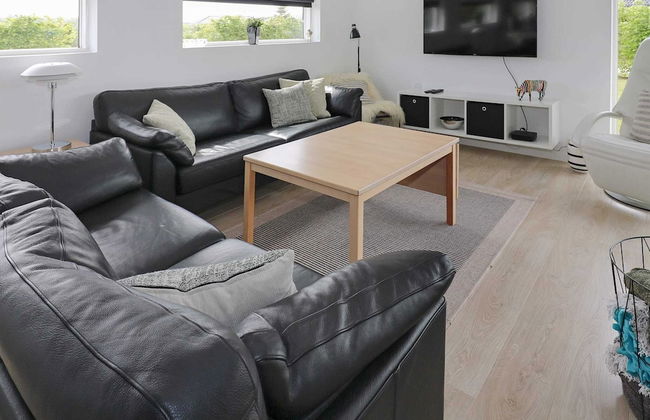 8 Person Holiday Home in Hadsund - Foto 8