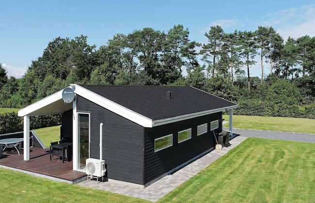 8 Person Holiday Home in Hadsund - Foto 16