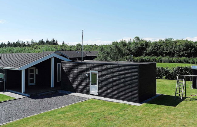 8 Person Holiday Home in Hadsund - Foto 15