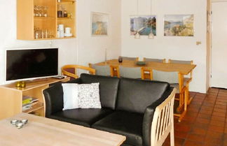 Photo 2 - 6 Person Holiday Home in Blavand