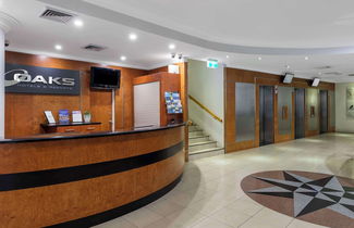 Photo 2 - Oaks Sydney Castlereagh Suites