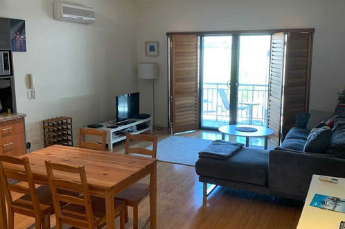 Photo 8 - Fantastic 1 Bedroom Apartment Near Kings Park & The City