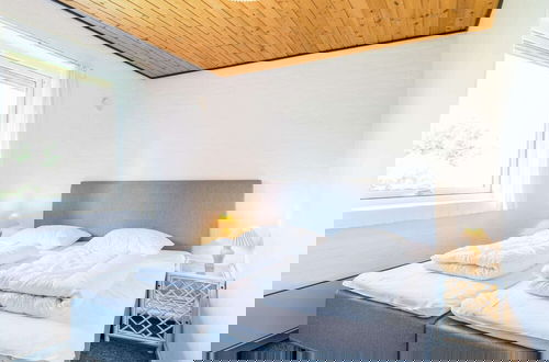 Photo 7 - 6 Person Holiday Home in Oksbol