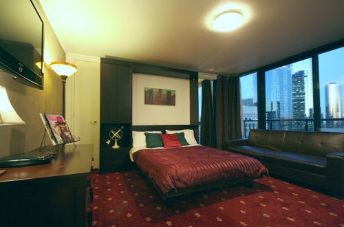 Photo 8 - Melbourne Stays - City Point Suite