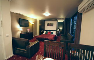 Photo 3 - Melbourne Stays - City Point Suite