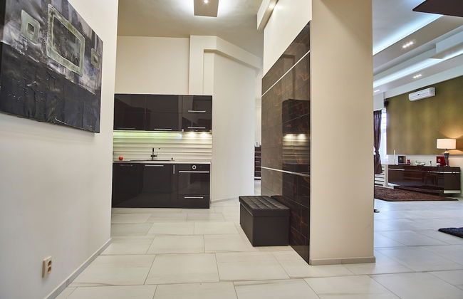 Nikita Apartment - Photo 24