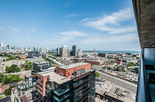 Photo 57 - Life Suites Soho 2 Bed - 2 Bath CN Tower View