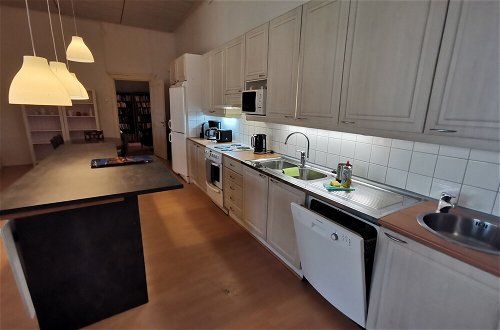 Photo 18 - Immaculate Residence 5-bed Apartment in Kotka