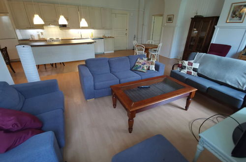 Photo 28 - Immaculate Residence 5-bed Apartment in Kotka