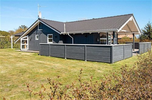 Photo 15 - 6 Person Holiday Home in Hemmet
