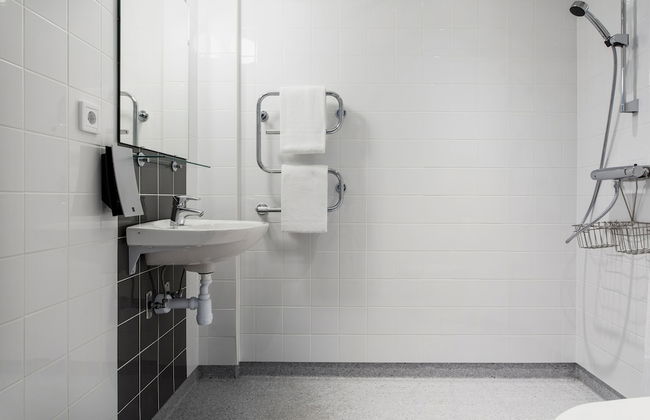 Biz Apartment Solna - Photo 23