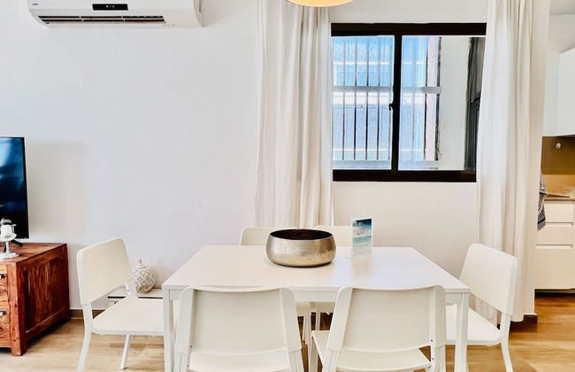 Elegant Apt with Balcony & Sea View by FeelHome - Foto 19