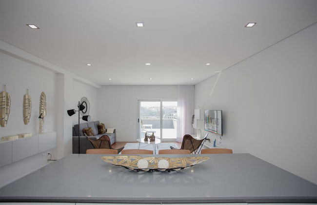 Liiiving -Luxury River View Apartment XI - Photo 31