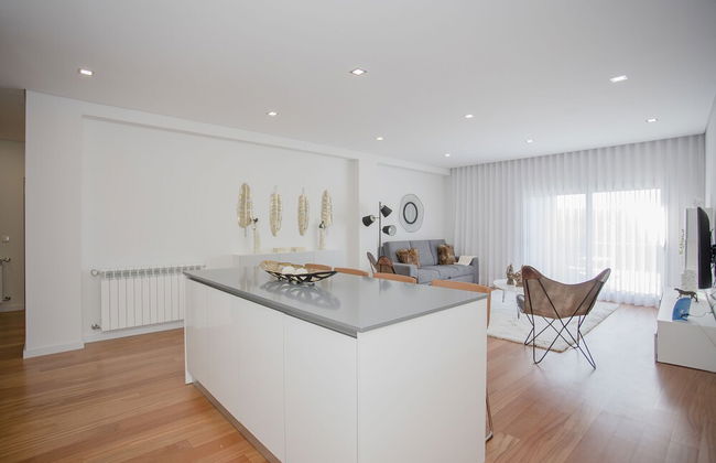 Liiiving -Luxury River View Apartment XI - Photo 23