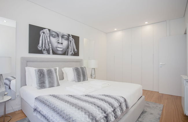 Liiiving -Luxury River View Apartment XI - Photo 4