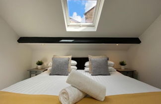 Photo 2 - King Street Serviced Apartments