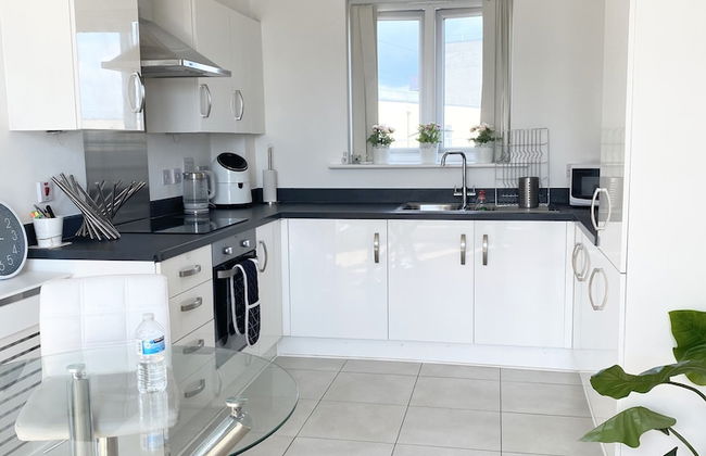 Captivating 1-bed Apartment in Barking - Foto 15