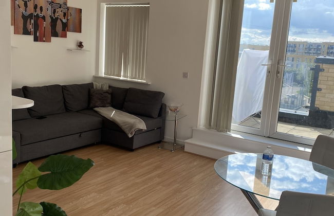 Captivating 1-bed Apartment in Barking - Foto 22