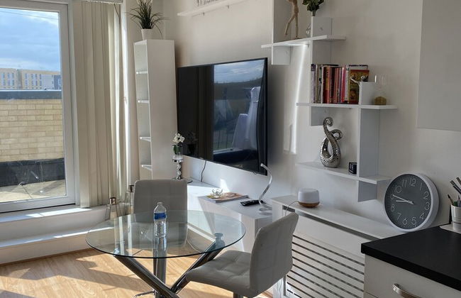 Captivating 1-bed Apartment in Barking - Foto 23