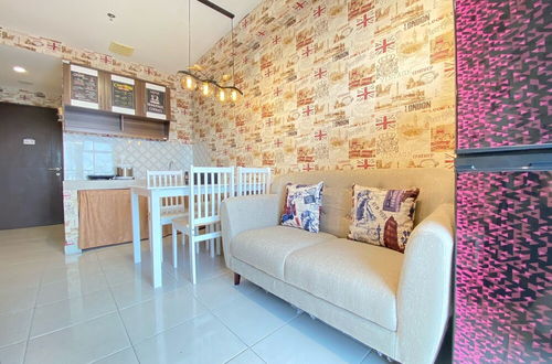 Foto 10 - Stunning And Comfy 2Br At Mekarwangi Square Cibaduyut Apartment