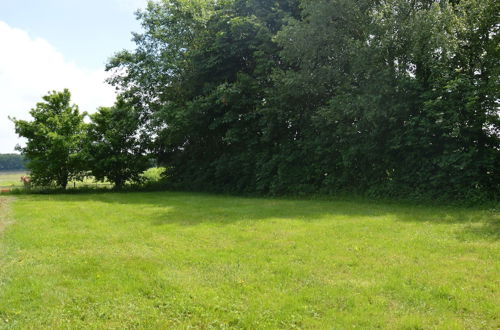 Photo 18 - Holiday Home with Meadow View near Forests