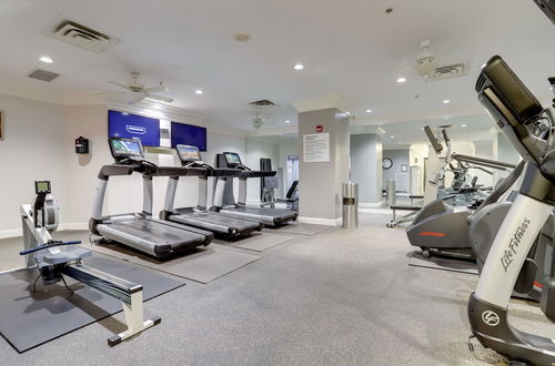 Photo 26 - Spectacular Condo At Ballston With Gym