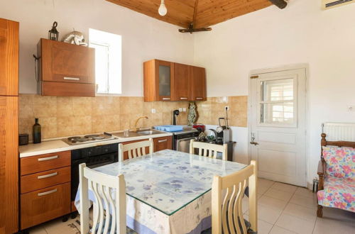 Photo 11 - Charming 3-bed Villa in Pidasos With Open Views