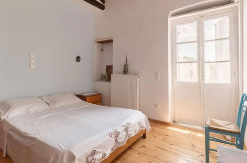 Foto 4 - Charming 3-bed Villa in Pidasos With Open Views