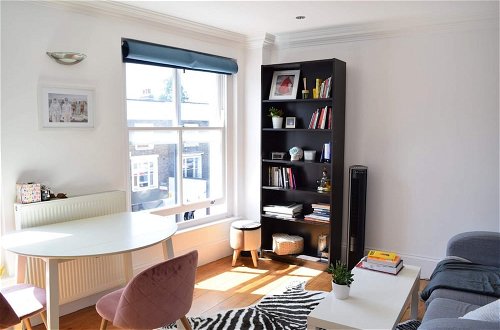 Photo 7 - Comfortable Studio Flat in the Heart of Dalston