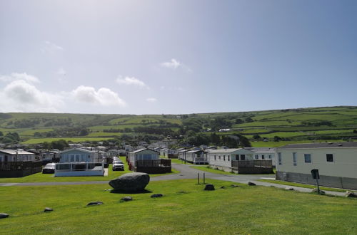 Photo 38 - Snowdonia Sunbeach Holiday Sea and Mountain View