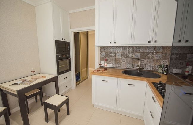 Flatsis Apartment Svobody 12 - Photo 6