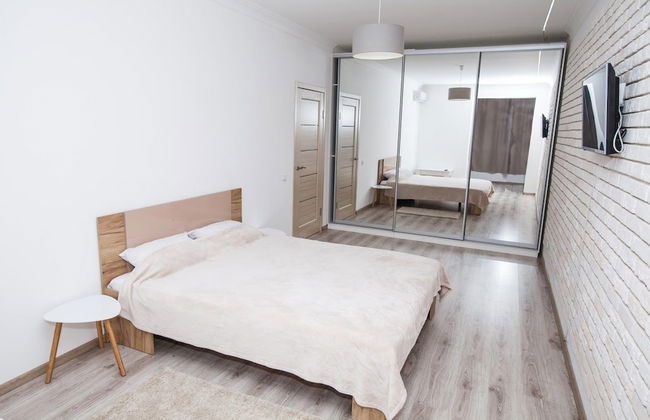 Happy nights in friendly AP - Photo 8