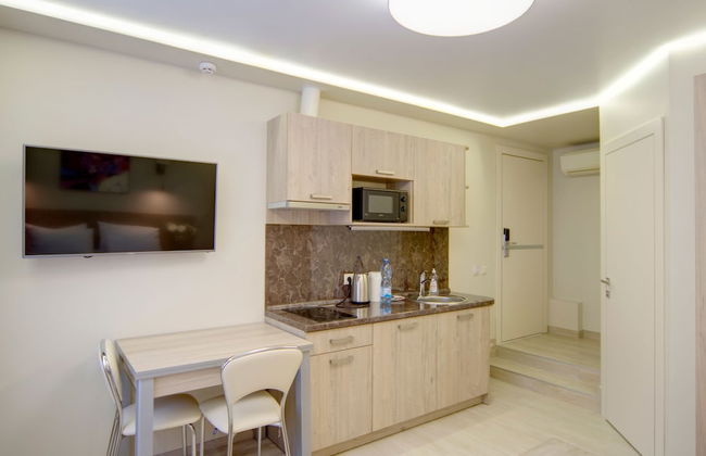 Arena Summit Apart Hotel - Photo 10