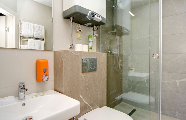 Arena Summit Apart Hotel - Photo 41