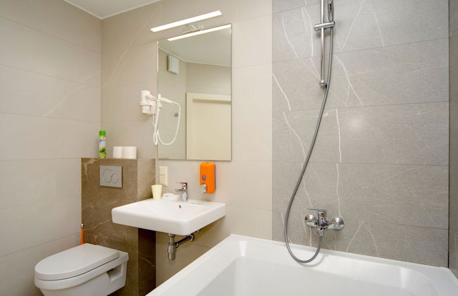 Arena Summit Apart Hotel - Photo 16