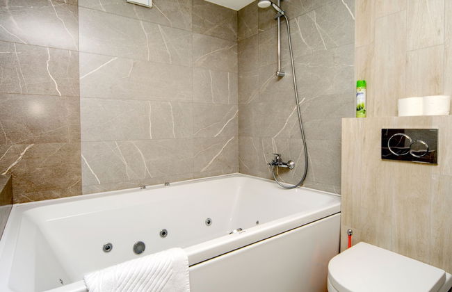 Arena Summit Apart Hotel - Photo 18