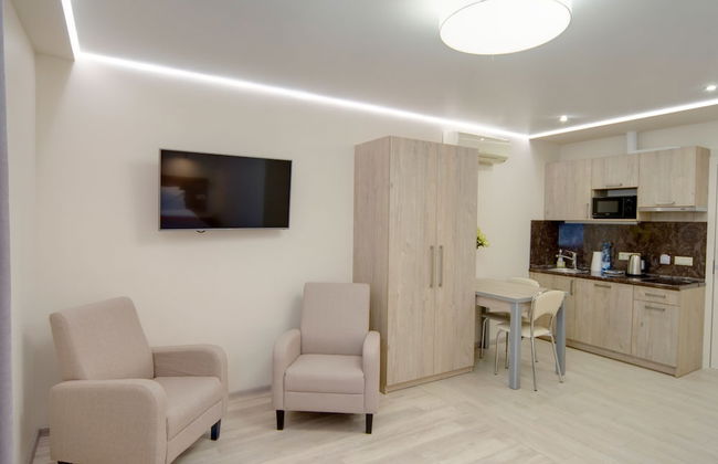 Arena Summit Apart Hotel - Photo 9