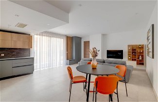 Foto 3 - Luxury 2BR Apartment in Portomaso