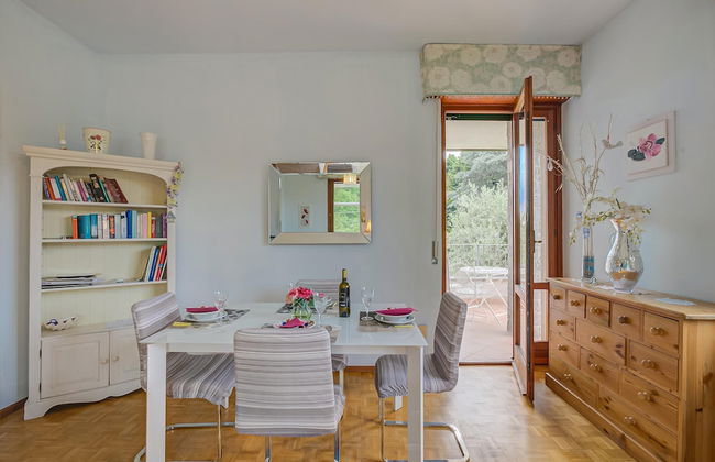 Connie s Apartment in Monvalle - Foto 42