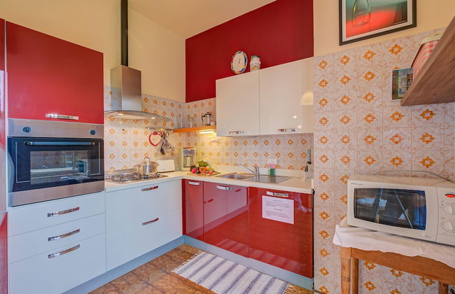 Connie s Apartment in Monvalle - Foto 35