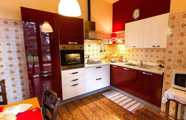 Connie s Apartment in Monvalle - Foto 3