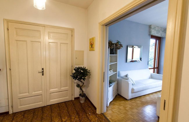 Connie s Apartment in Monvalle - Foto 18