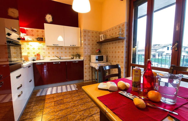 Connie s Apartment in Monvalle - Foto 19
