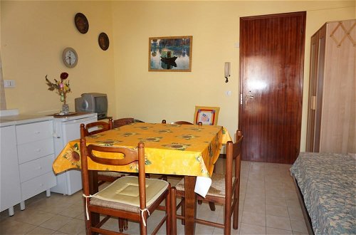 Foto 3 - Nice Studio Apartment in a Great Location Near the Beach - Beahost